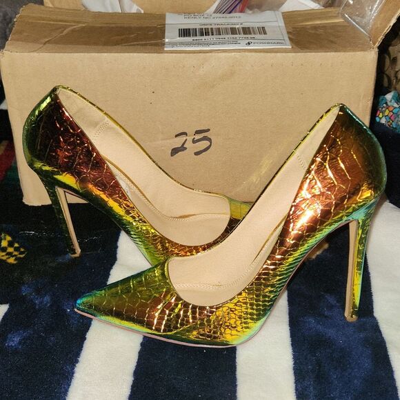 CHAMELEON EYESNATCHER PUMPS size 7.5 - Picture 2 of 5